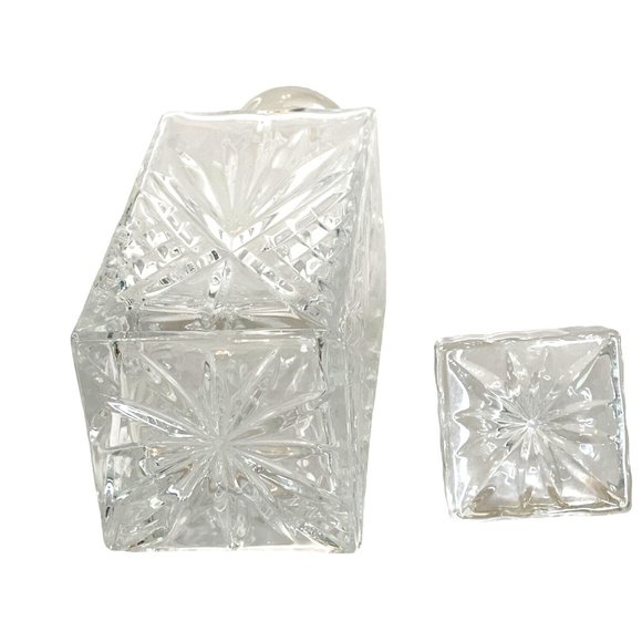 Whiskey Decanter and Square Stopper Dublin by Godinger 11" Diamond Pattern - Picture 6 of 7